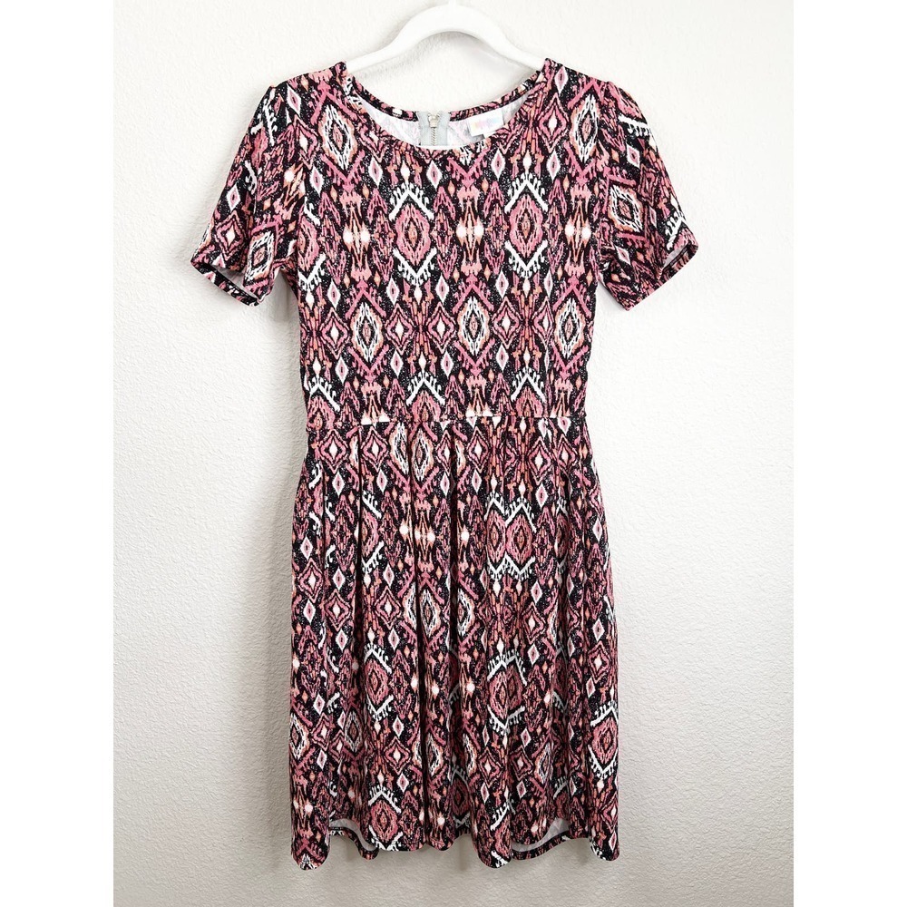 Lularoe Amelia Dress Women's Size M Pink Geometric Pleated Pockets Stretch